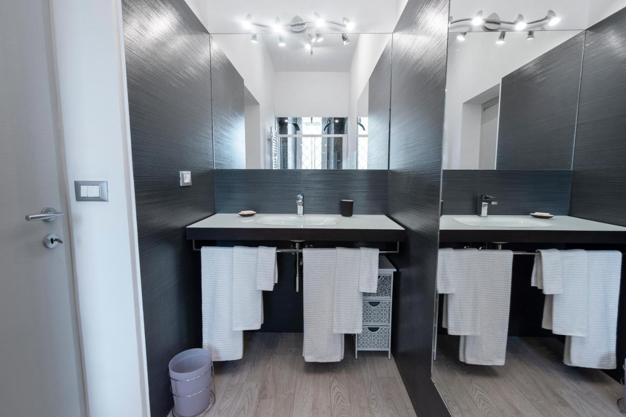 Appia Purple Terrace Apartment In Roma Ngoại thất bức ảnh